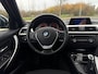 BMW 3-Serie 320i Edition Business*NEW APK*CRUISE*NAVI*PARK SENSOREN*VELGEN*ELKT-RAAM*C-D AFSTAND