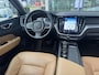 Volvo XC60 2.0 T8 Twin Engine AWD Plug in Hybride 390pk Panoramadak / Luchtvering / Stoelverwarming