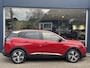 Peugeot 3008 1.6 HYbrid 225 PK Allure | Navigatie | Plug-In Hybride | Climate Control | Cruise Control | Camera | LED Verlichting | 18" Lichtmetalen Velgen | All Season Banden | Stoelverwarming | Parkeersensoren | Dode Hoek Bewaking |