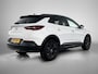 Opel Grandland 1.2 GS 130pk Automaat | Navigatie via Apple Carplay/Android Auto | Climate Control | Adaptieve Cruise Control | Achteruitrijcamera | Parkeersensoren Voor + Achter | 18" Lichtmetalen Velgen | DAB Ontvanger | Verwarmbare Voorstoelen en Stuur |