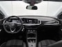 Opel Grandland 1.2 GS 130pk Automaat | Navigatie via Apple Carplay/Android Auto | Climate Control | Adaptieve Cruise Control | Achteruitrijcamera | Parkeersensoren Voor + Achter | 18" Lichtmetalen Velgen | DAB Ontvanger | Verwarmbare Voorstoelen en Stuur |