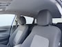 Hyundai i20 1.0 T-GDI Comfort Smart Automaat / Fabrieksgarantie tot 10-2027 / Apple Carplay & Android Auto / Dealer onderhouden / Navigatie / Stuur & Stoelverwarming / Achteruitrijcamera / Cruise / DAB /