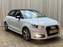 Audi A1 Sportback 1.2 TFSI Attraction S-Line / LED / 17" LMV / Cruise / Bluetooth / Two Tone Lak / 4-cilinder / Airco / Slechts 93.321km