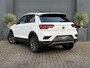 Volkswagen T-Roc 1.5 TSI Sport Pano Virtual Automaat Black style