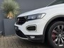 Volkswagen T-Roc 1.5 TSI Sport Pano Virtual Automaat Black style