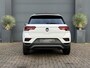 Volkswagen T-Roc 1.5 TSI Sport Pano Virtual Automaat Black style
