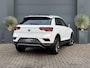 Volkswagen T-Roc 1.5 TSI Sport Pano Virtual Automaat Black style
