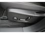Volvo XC40 Recharge Pro | 360 graden camera | Elektrisch verstelbare stoelen | All Season banden