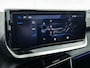 Peugeot 2008 SUV GT Hybrid 145pk Automaat | DEMO | Navigatie | Camera v+a | Adaptieve Cruise Control | Climate Control | Dodehoeksensor | Parkeersensoren v+a | Full Led koplampen | Draadloze Apple Carplay / Android Auto + Telefoonlader | Donker getint glas | 17" Lichtmetalen velgen |