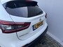 Nissan Qashqai 1.3 DIG-T Design Edition / Trekhaak 1500kg) / Dealeronderhouden / Panoramadak / Climate Control / Cruise Control / Rondzichtcamera / Apple Carplay/Android Auto / Navigatie /