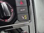 Volkswagen Up! | 65 PK High UP! | Stoelverwarming | Cruise Control | Stuurbediening | Lichtmetalen Velgen | Parkeersensoren | Parkeercamera |