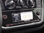Volkswagen Up! | 65 PK High UP! | Stoelverwarming | Cruise Control | Stuurbediening | Lichtmetalen Velgen | Parkeersensoren | Parkeercamera |