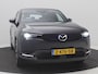 Mazda MX-30 e-SkyActiv R-EV 170 Exclusive-line AUTOMAAT / Plug-in-Hybride / 1ste Eigenaar / Historie aanwezig / HUD Display / Adaptieve Cruise Control / All seasonbanden / Navigatie / Stoel & Stuurwiel verwarming / Full Option /