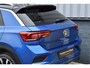 Volkswagen T-Roc 1.5 TSI R-Line Pano Navi ACC Camera 19 Inch Suzuka