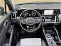 Kia Sorento 1.6 T-GDI Plug-in Hybrid 4WD ExecutiveLine 7-p. | Panoramadak | Leder | Wegklapbare trekhaak | Adaptieve cruise | Lane assist | 360 camera | Virtual cockpit | Apple CarPlay | Memory | Navigatie | LED | DAB | Stoelverwarming&koeling | Dealeronderhouden