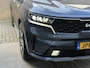 Kia Sorento 1.6 T-GDI Plug-in Hybrid 4WD ExecutiveLine 7-p. | Panoramadak | Leder | Wegklapbare trekhaak | Adaptieve cruise | Lane assist | 360 camera | Virtual cockpit | Apple CarPlay | Memory | Navigatie | LED | DAB | Stoelverwarming&koeling | Dealeronderhouden