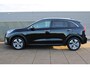 Kia e-Niro ExecutiveLine 64 kWh Stuur + stoel verwaming / Navigatie / Leder / Camera