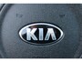 Kia e-Niro ExecutiveLine 64 kWh Stuur + stoel verwaming / Navigatie / Leder / Camera