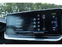 Peugeot e-2008 EV GT 50 kWh | Adapt. Cruise | Schuif/kantel dak | Stoelverwarming | Camera | Keyless | Navi | Carplay