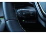 Peugeot e-2008 EV GT 50 kWh | Adapt. Cruise | Schuif/kantel dak | Stoelverwarming | Camera | Keyless | Navi | Carplay