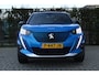 Peugeot e-2008 EV GT 50 kWh | Adapt. Cruise | Schuif/kantel dak | Stoelverwarming | Camera | Keyless | Navi | Carplay