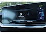 Peugeot e-2008 EV GT 50 kWh | Adapt. Cruise | Schuif/kantel dak | Stoelverwarming | Camera | Keyless | Navi | Carplay