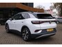 Volkswagen ID.4 First 77 kWh|ACC|Camera|Winterpakket|Trekhaak|Standkachel|Carplay|Stuurwielverwarming