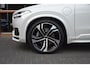 Volvo XC90 T8 Recharge AWD Ultimate Dark | Luchtvering | Head-Up | Panoramadak | Stoelventilatie | Pilot-Assist | Massage stoelen|