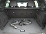 Land Rover Discovery Sport P300e Dynamic SE Plug In Hybrid 300pk Dealer O.H. PHEV | Adaptive Cruise | Meridian Sound | Camera | Lederen Sportstoelen Memory & Verwarmd | Apple Carplay | Keyless | Blis | Stuur Verwarmd | Navigatie | DAB | 20"L.M |