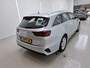 Kia Ceed Sportswagon 1.0 T-GDi 120pk DynamicLine Airco ECC Navi Cruise Control PDC VA+ Camera Full LED Carplay Lichtmetalen velgen DAB+