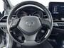 Toyota C-HR 1.8 Hybrid Style | Navigatie | Apple Carplay / Android Auto | Dodehoek detectie | Stoelverwarming | Full LED | Parkeersensoren voor/achter | Adaptive Cruise | Keyless | Camera | 18 inch