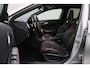 Mercedes-Benz GLA AMG 45 4Matic Edition 1 2014 | Panoramdak | Schaalstoelen | Memory Seats | DAB Radio | Adaptive Cruise Control | Goed Onderhouden / Historie | 2 Sleutels | Achteruitrij Camera | Navigatie | Elektrisch Bedienbare Achterklep