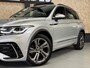 Volkswagen Tiguan 1.5 TSI R-Line Business+ | Pano | Keyless | camera | Sfeerverlichting | ACC | DAB
