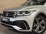 Volkswagen Tiguan 1.5 TSI R-Line Business+ | Pano | Keyless | camera | Sfeerverlichting | ACC | DAB