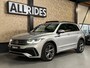 Volkswagen Tiguan 1.5 TSI R-Line Business+ | Pano | Keyless | camera | Sfeerverlichting | ACC | DAB