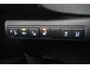 Toyota Corolla 1.8 Hybrid Executive | Navigatie | Head-up display | Dodehoek detectie | Stoel-/achterbankverwarming | Stuurwiel verwarmd | Full LED | 18 inch | Parkeersensoren voor/achter