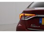 Toyota Corolla 1.8 Hybrid Executive | Navigatie | Head-up display | Dodehoek detectie | Stoel-/achterbankverwarming | Stuurwiel verwarmd | Full LED | 18 inch | Parkeersensoren voor/achter