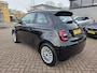 Fiat 500 airco, apple carplay/andriod. 42 kWh