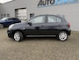Nissan Micra 1.2 Tekna Navigatie Climate Control Panoramadak Lichtmetalen velgen PDC Cruise Control Keyless Entry