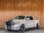 Dodge Ram 1500 5.7 V8 402PK 4x4 Crew Cab Limited | WIDEBODY | PANORAMADAK | LUCHTVERING | BIG SCREEN | PARELMOER WIT |