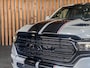Dodge Ram 1500 5.7 V8 402PK 4x4 Crew Cab Limited | WIDEBODY | PANORAMADAK | LUCHTVERING | BIG SCREEN | PARELMOER WIT |