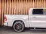 Dodge Ram 1500 5.7 V8 402PK 4x4 Crew Cab Limited | WIDEBODY | PANORAMADAK | LUCHTVERING | BIG SCREEN | PARELMOER WIT |