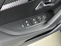 Peugeot 2008 1.2 Hybrid 145 Allure | DEMO | Navigatie | Adaptieve cruise | Lichtmetalen velgen |