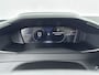 Peugeot 2008 1.2 Hybrid 145 Allure | DEMO | Navigatie | Adaptieve cruise | Lichtmetalen velgen |