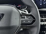 Peugeot 2008 1.2 Hybrid 145 Allure | DEMO | Navigatie | Adaptieve cruise | Lichtmetalen velgen |