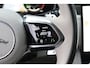 Jaguar F-Pace 2.0 P400e 404PK AWD Navi | Camera | Leer | Cruise | Sfeerverl. | Electr.Stoelen | Stoel/stuur/voorruitverw. | Led | 20 Inch Lm |