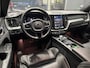 Volvo XC60 B4 Plus Dark | ACC | BLIS | Trekhaak | harman/kardon | Keyless | Camera