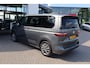 Volkswagen Multivan 1.4 eHybrid L1H1 Style 7p, 7 zits, Panoramadak, Adaptief onderstel, elektrische achterklep, head up! display, assistentie pakket plus, dodehoek sensor side assist, stuurwiel verwarming, rondom zicht camera, IQ Matrix, acc 18" LMV, privacy glas etc.