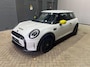 MINI Cooper Classic Trim 33 kWh | Camera | Stoelverwarming | Navigatie | Keyless | Half Leder