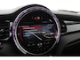MINI Cooper Classic Trim 33 kWh | Stoelverwarming | Navigatie | Apple Carplay | Parkeersensoren | Half Leder